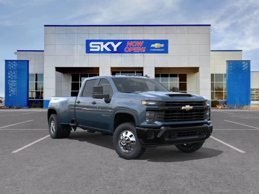 2026 Chevrolet Silverado 3500HD Work Truck photo 1