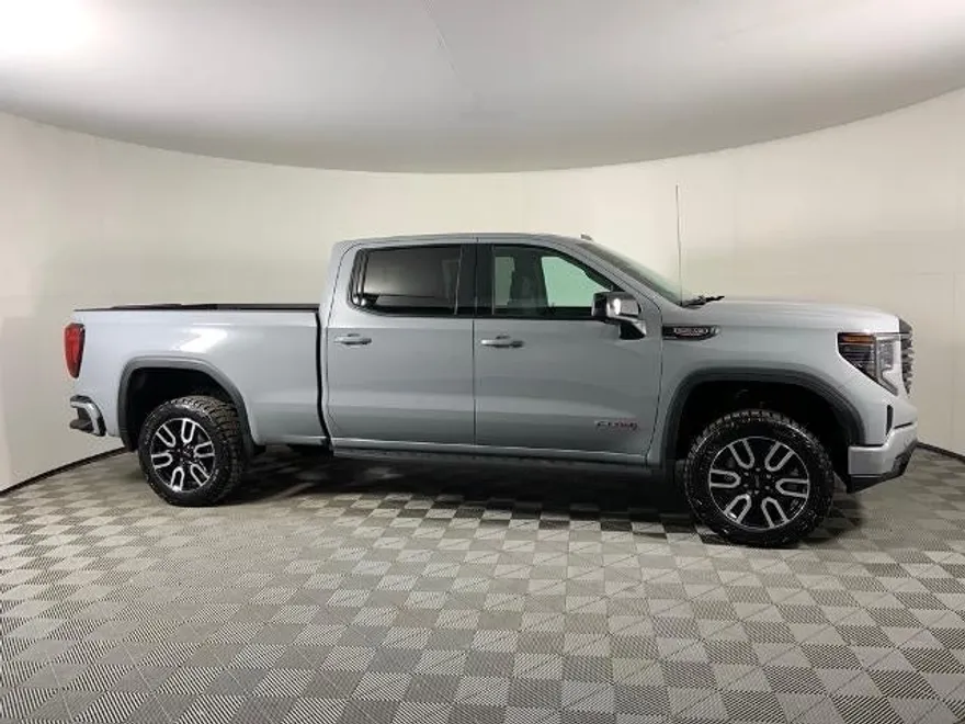 2025 Gmc Sierra 1500 AT4 photo 1