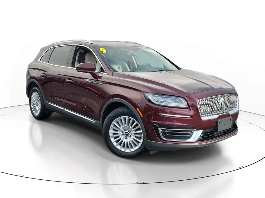 2019 Lincoln Nautilus Standard photo 1