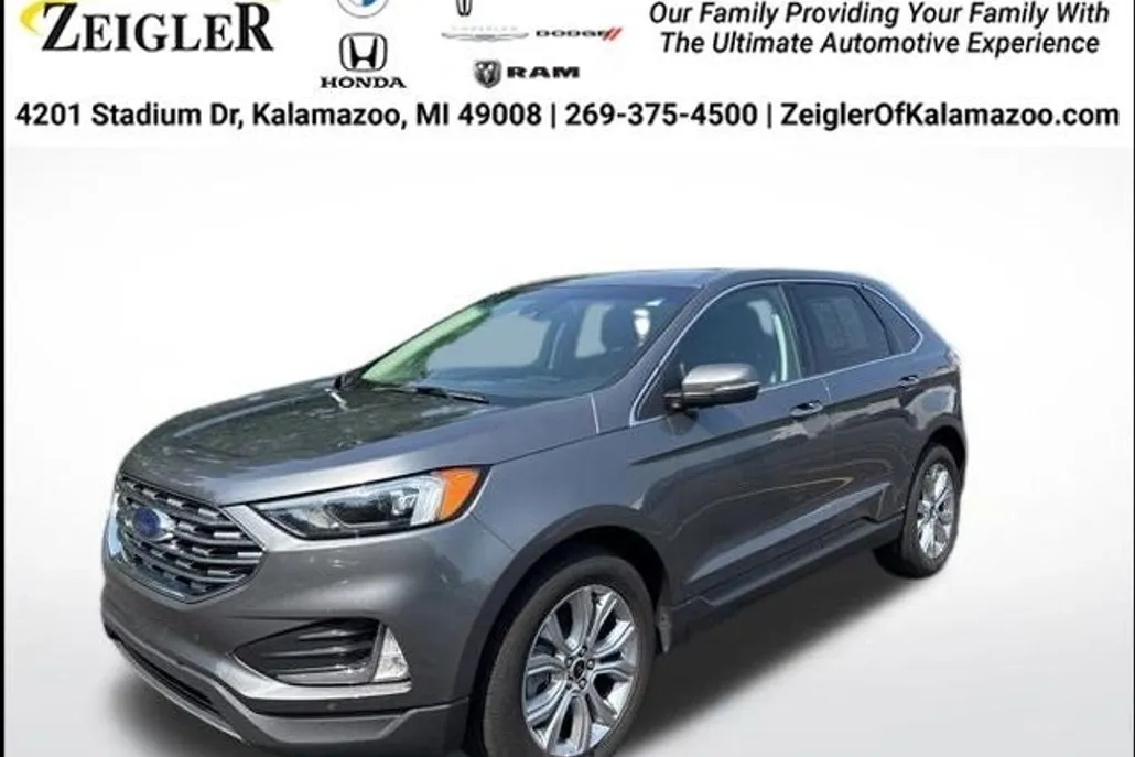 2024 Ford Edge Titanium photo 1