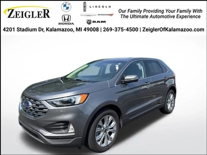 2024 Ford Edge Titanium photo 1