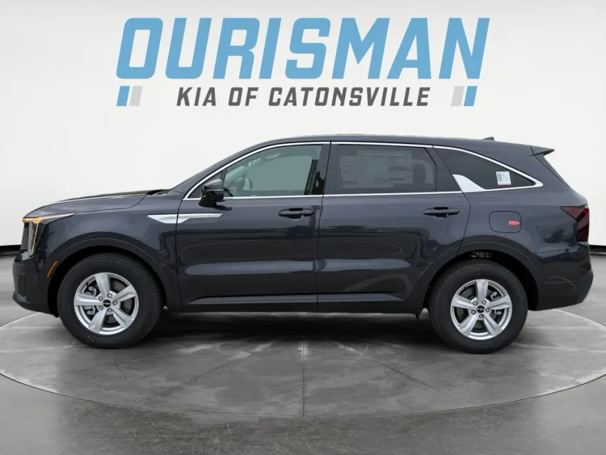 2026 Kia Sorento LX photo 1