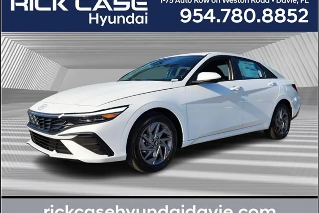 2025 Hyundai Elantra Hybrid Blue photo 1