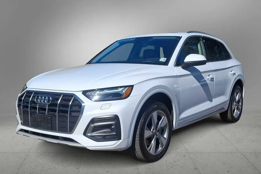 2023 Audi Q5 Premium Prestige photo 1