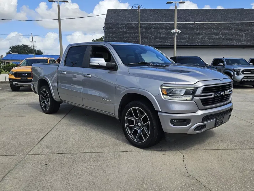 2019 Ram 1500 Laramie photo 1