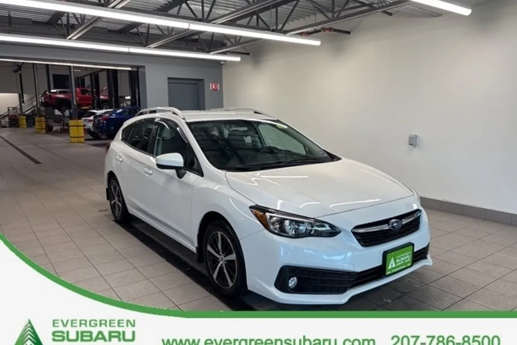 2022 Subaru Impreza Premium photo 1