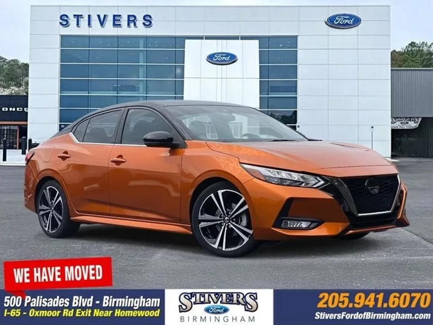 2023 Nissan Sentra SR photo 1