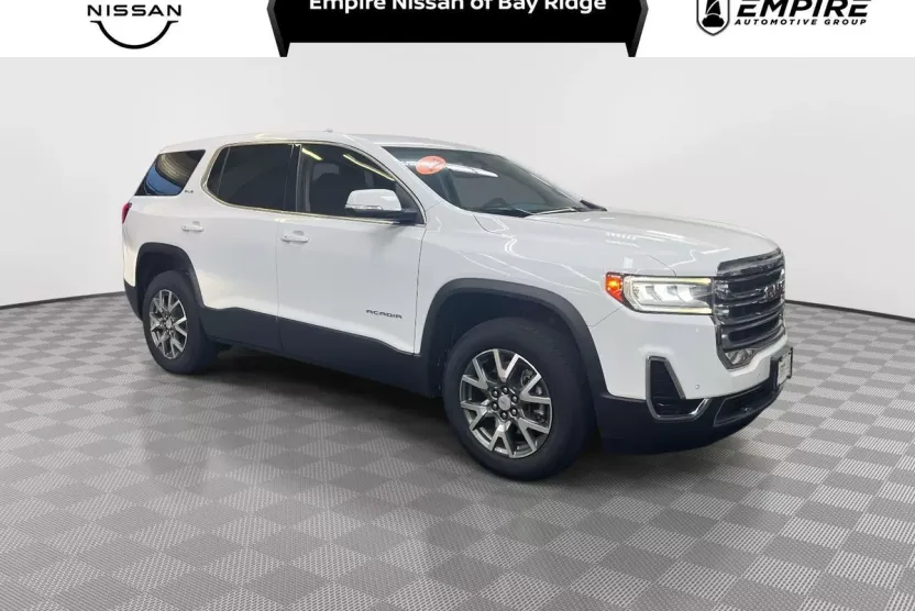 2023 Gmc Acadia SLE photo 1