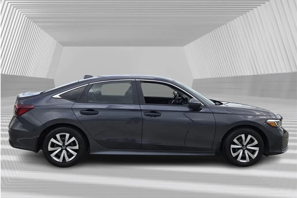 2025 Honda Civic LX photo 1