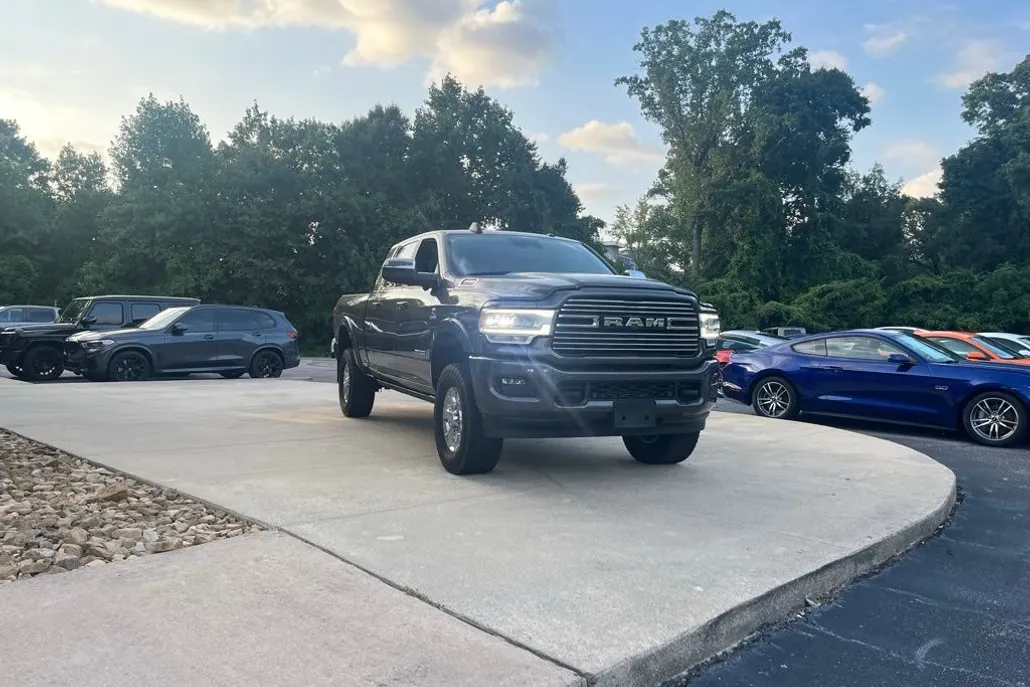 2019 Ram 2500 Laramie photo 1