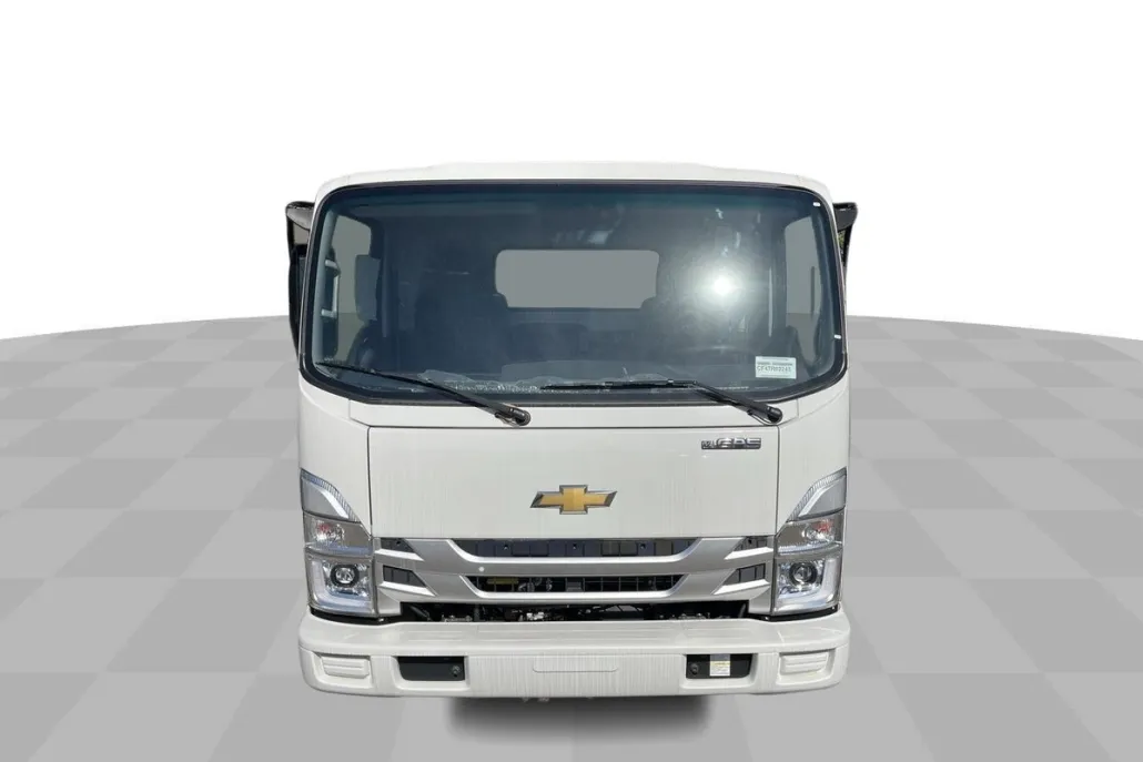 2024 Chevrolet Silverado photo 1