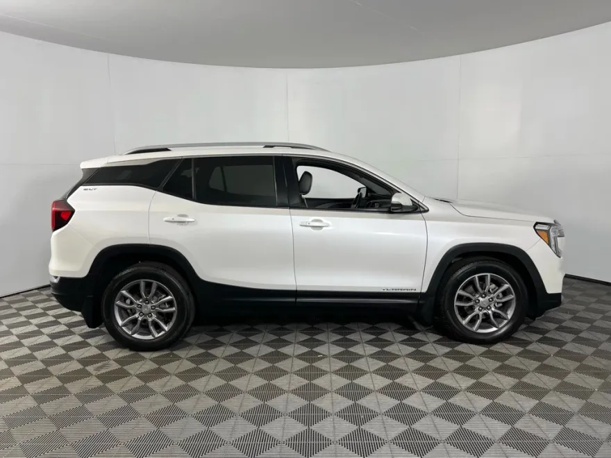 2022 Gmc Terrain SLT photo 1
