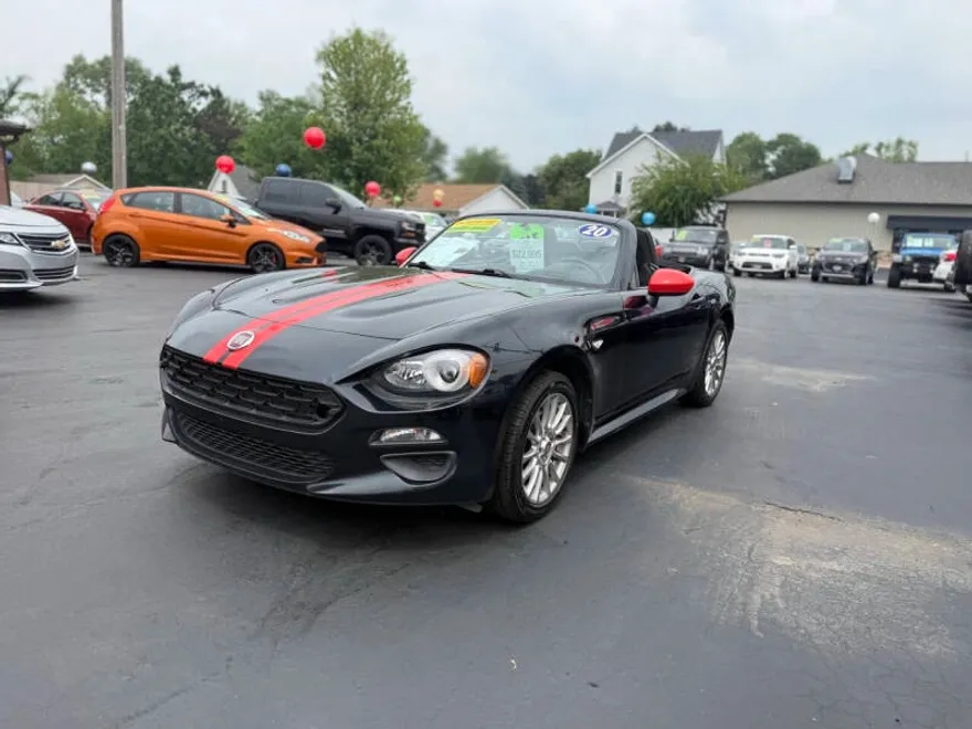 2020 Fiat 124 Spider Classica photo 1
