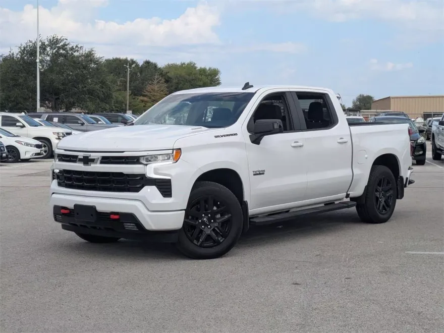 2024 Chevrolet Silverado 1500 RST photo 1