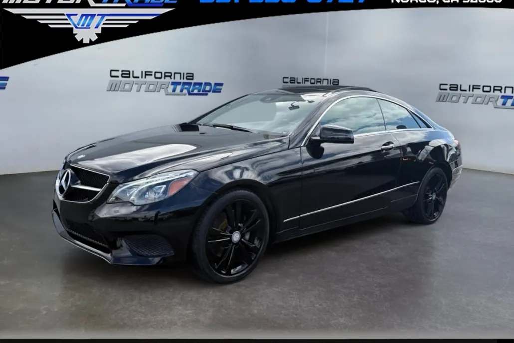 2016 Mercedes Benz E 400 4MATIC Coupe photo 1