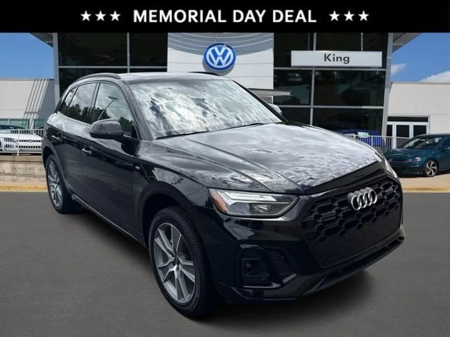 2025 Audi Q5 S line Premium photo 1