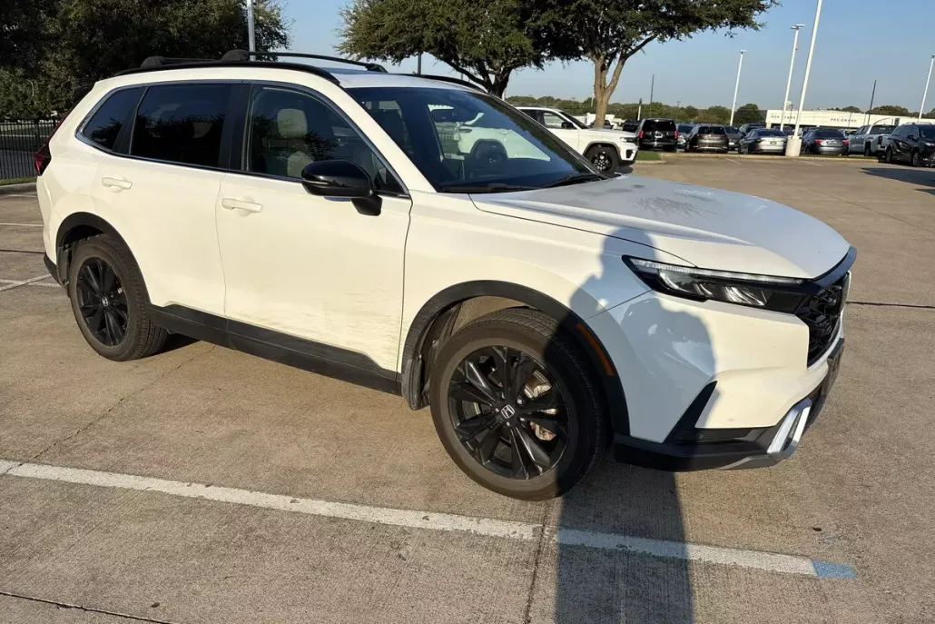 2023 Honda CR-V Sport Touring photo 1