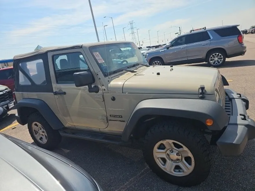 2018 Jeep Wrangler Sport photo 1