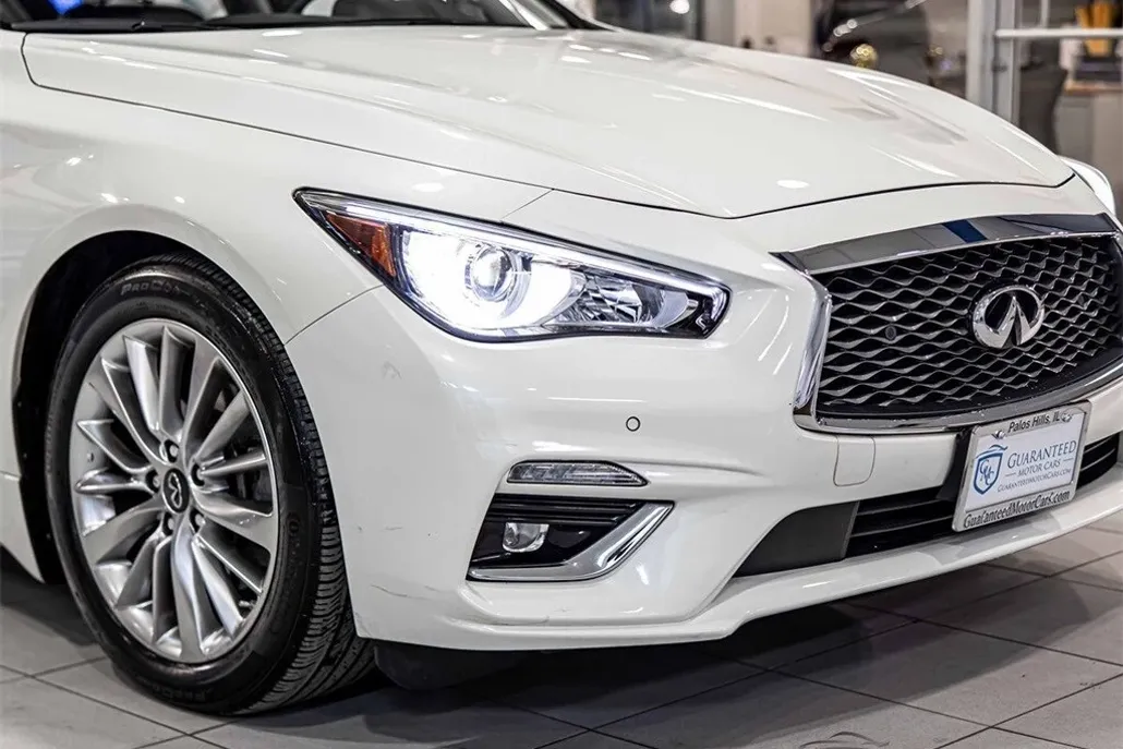 2021 Infiniti Q50 3.0t LUXE photo 1