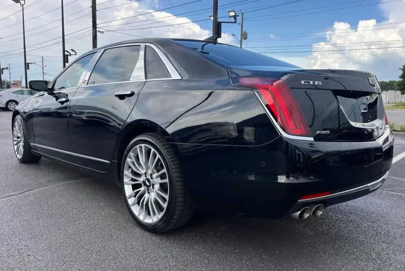 2017 Cadillac CT6 Premium Luxury photo 1