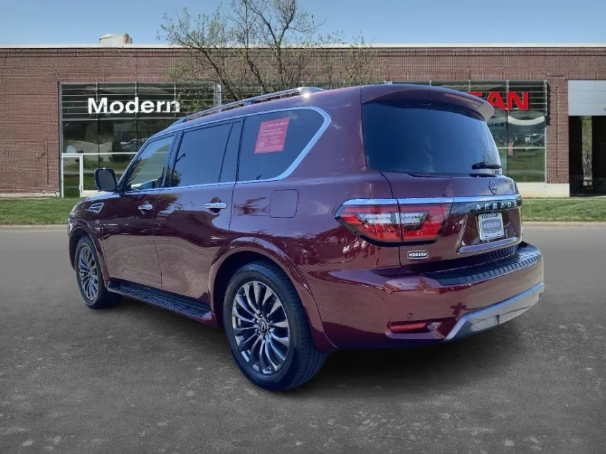 2021 Nissan Armada Platinum photo 1