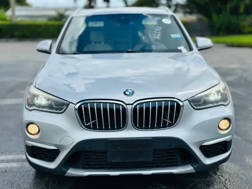 2017 Bmw X1 XDrive28i photo 1