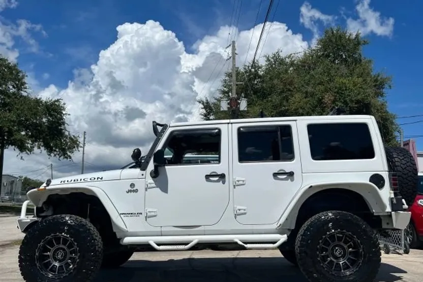 2015 Jeep Wrangler Unlimited Rubicon Sport photo 1