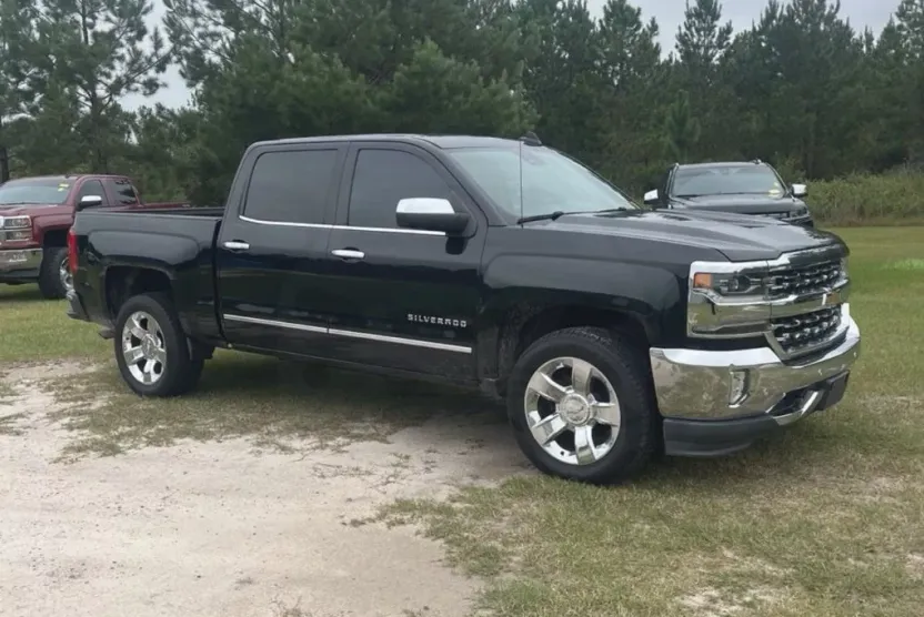 2016 Chevrolet Silverado 1500 LTZ photo 1