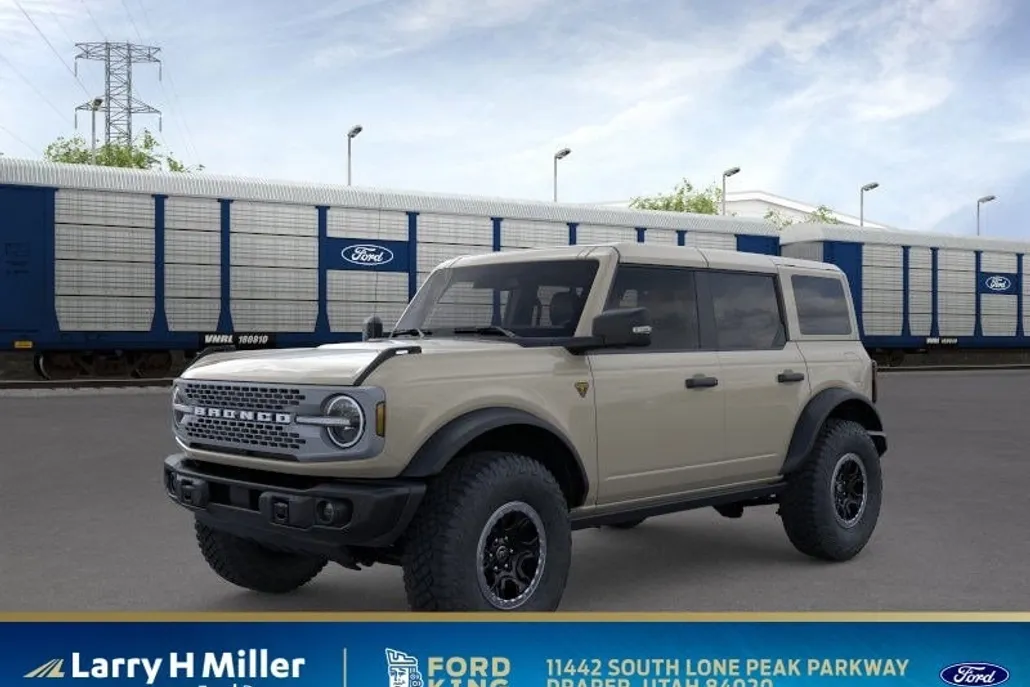 2025 Ford Bronco Badlands photo 1