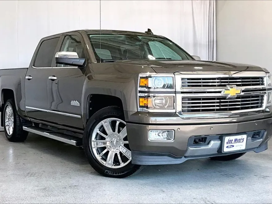 2015 Chevrolet Silverado 1500 High Country photo 1