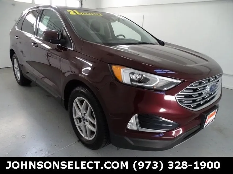 2021 Ford Edge SEL photo 1