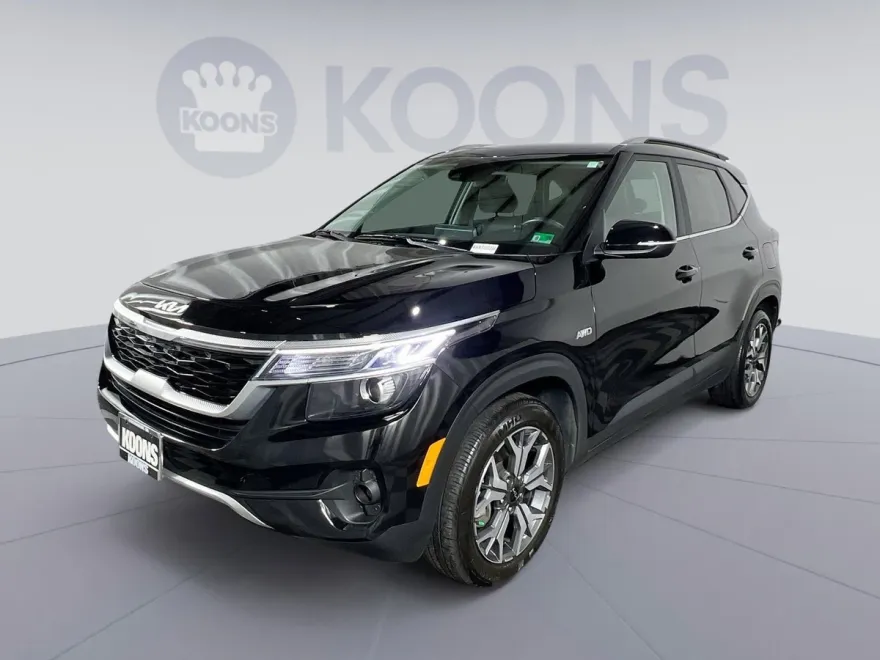 2022 Kia Seltos EX photo 1