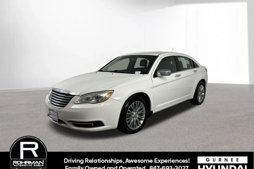 2011 Chrysler 200 Limited photo 1