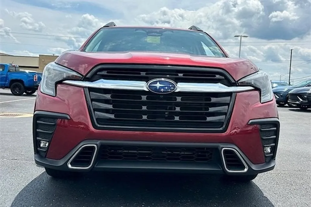 2023 Subaru Ascent Touring photo 1