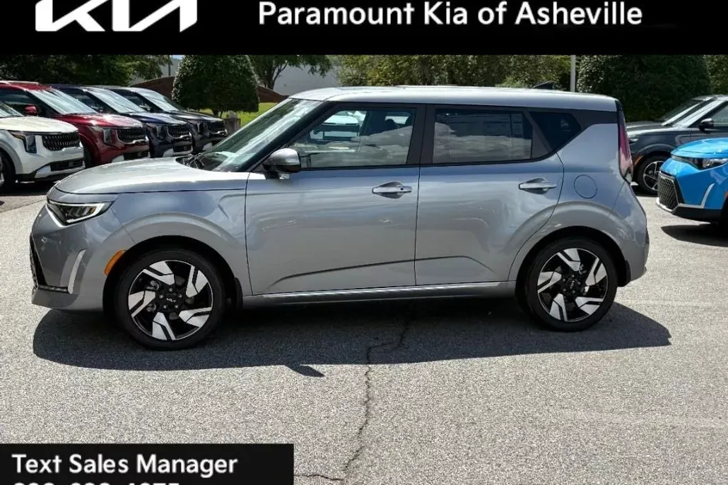 2025 Kia Soul GT-Line photo 1