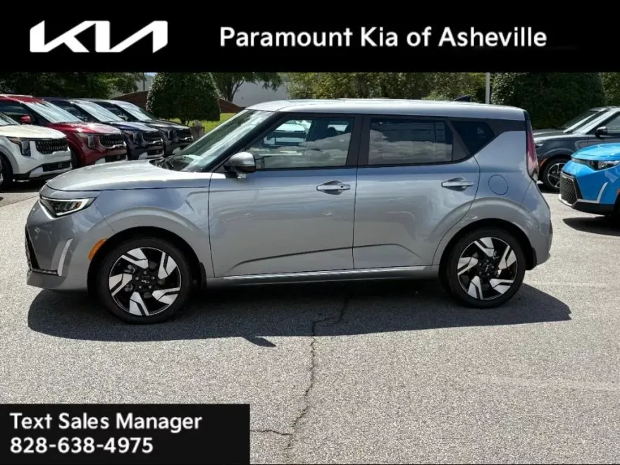 2025 Kia Soul GT-Line photo 1