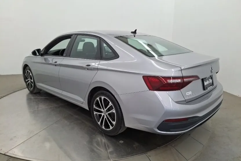 2023 Volkswagen Jetta 1.5T Sport photo 1