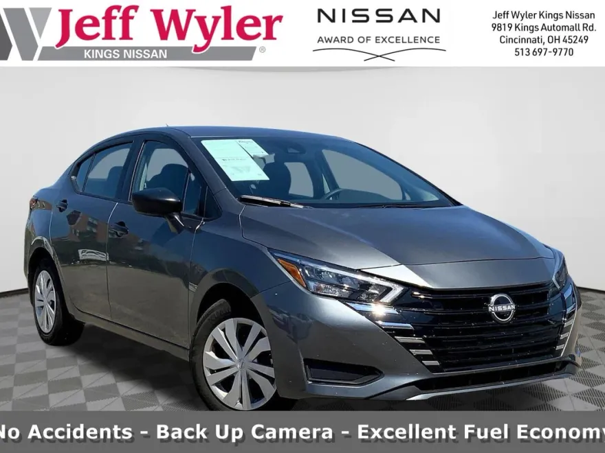 2025 Nissan Versa S photo 1