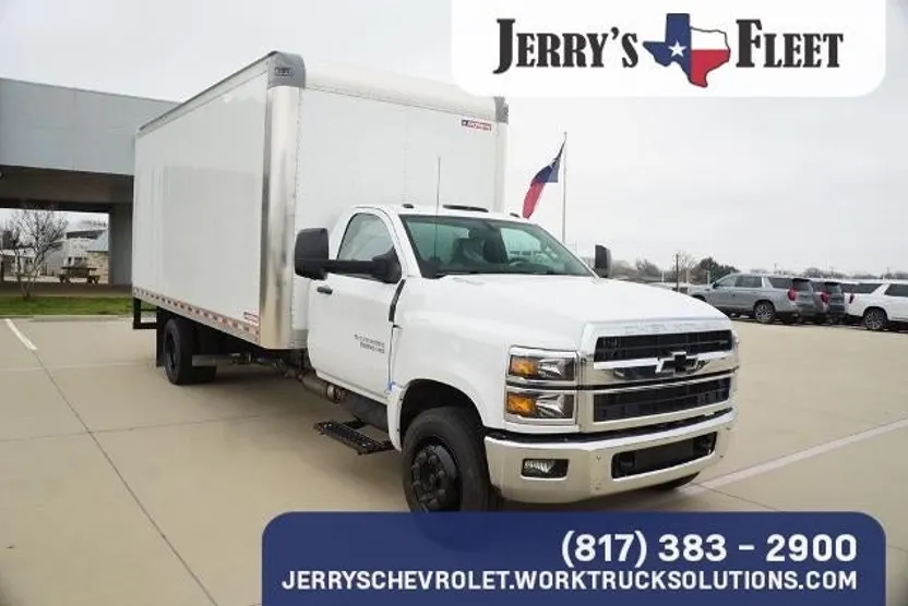 2024 Chevrolet Silverado 5500HD Work Truck photo 1