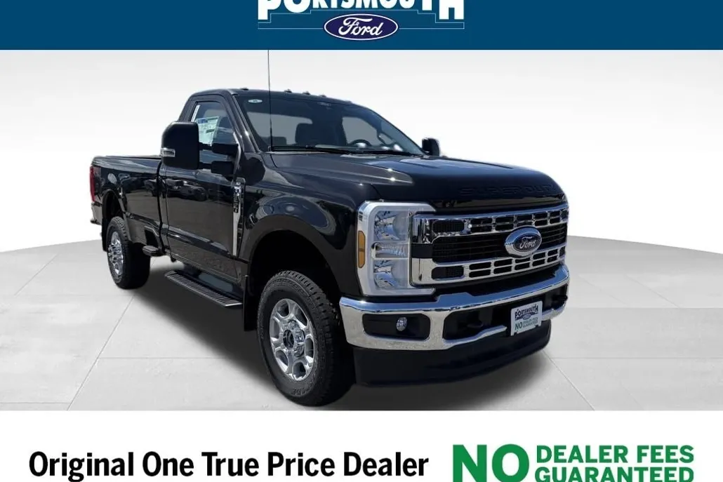 2025 Ford F-350 photo 1