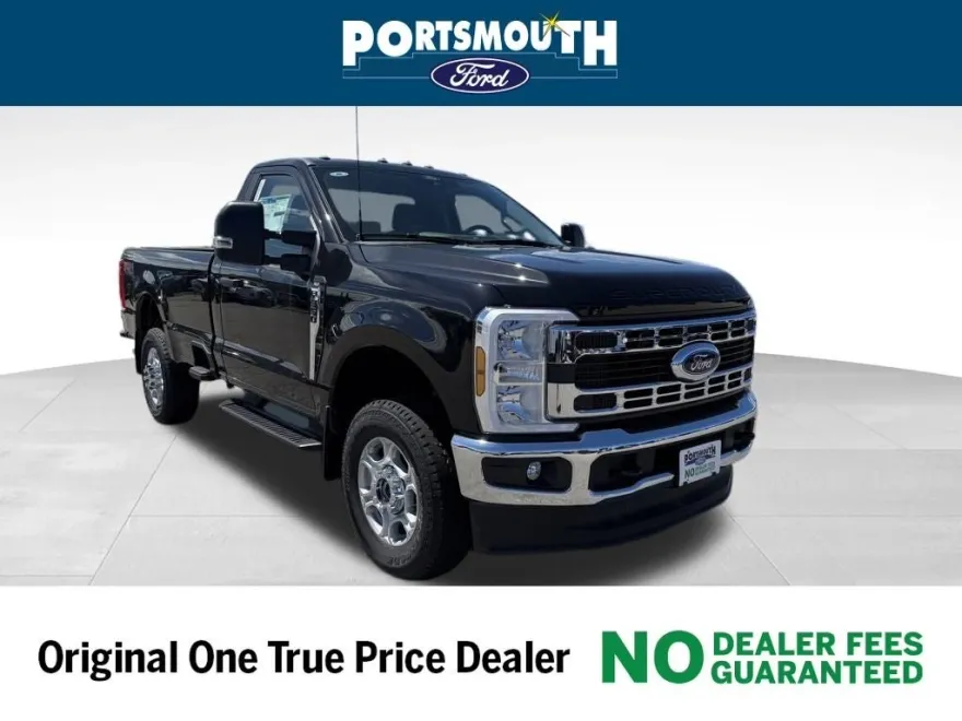 2025 Ford F-350 photo 1