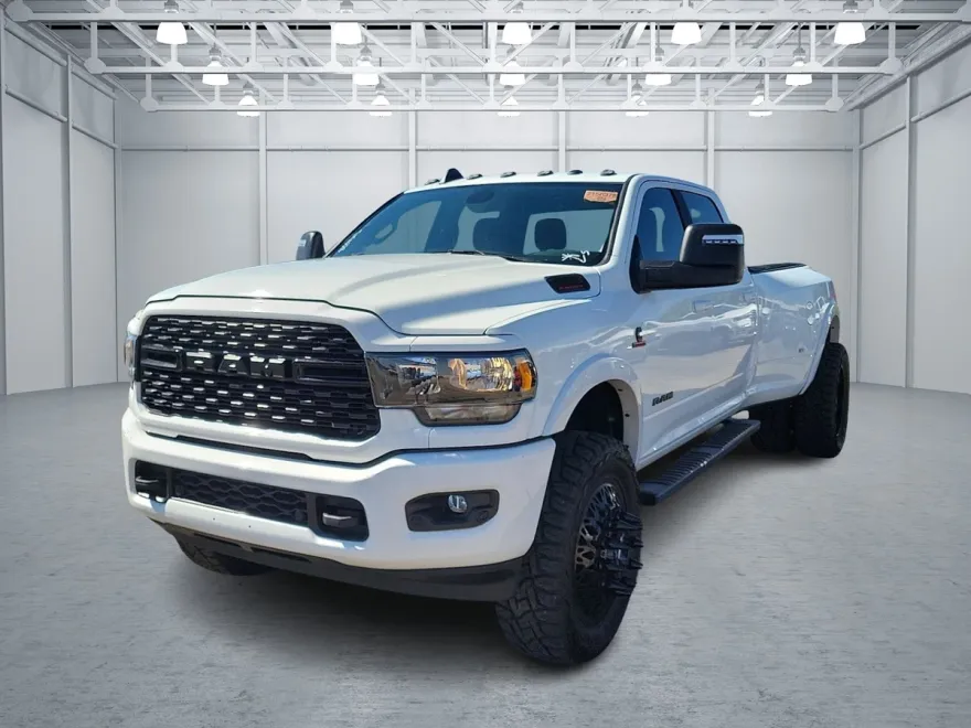 2024 Ram 3500 Big Horn photo 1