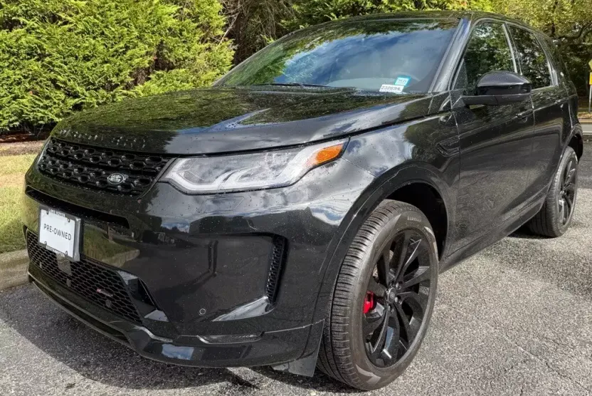 2023 Land Rover Discovery Sport SE R-Dynamic photo 1