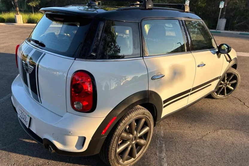 2015 Mini Countryman S photo 1