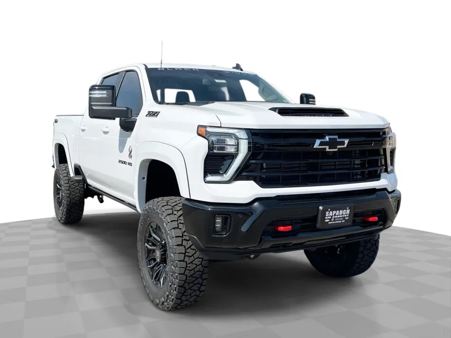 2025 Chevrolet Silverado 2500HD photo 1