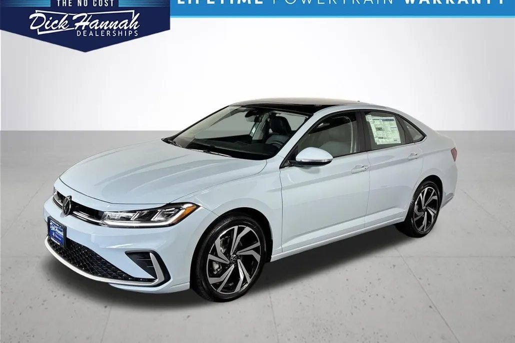 2025 Volkswagen Jetta 1.5T SEL photo 1