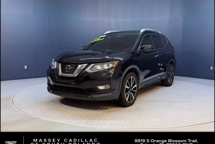 2018 Nissan Rogue SL photo 1