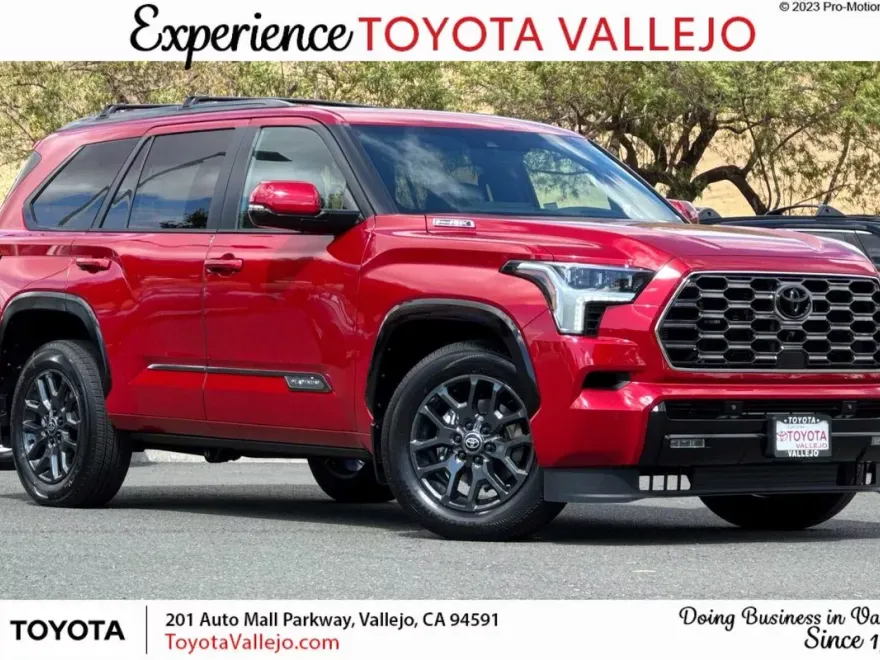 2026 Toyota Sequoia Platinum photo 1