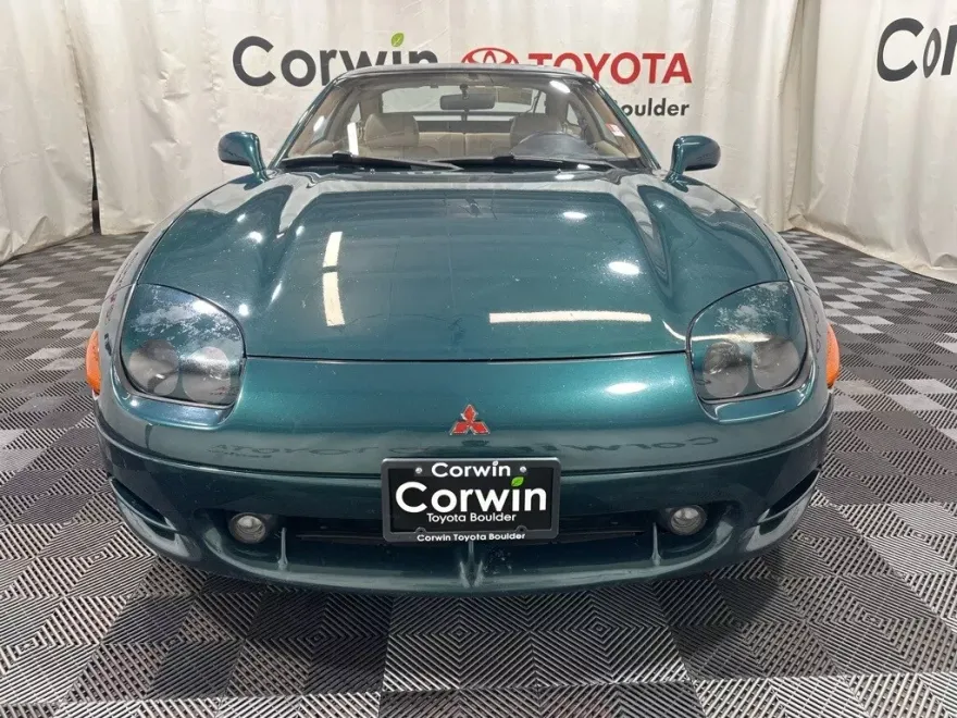 1996 Mitsubishi 3000GT SL photo 1