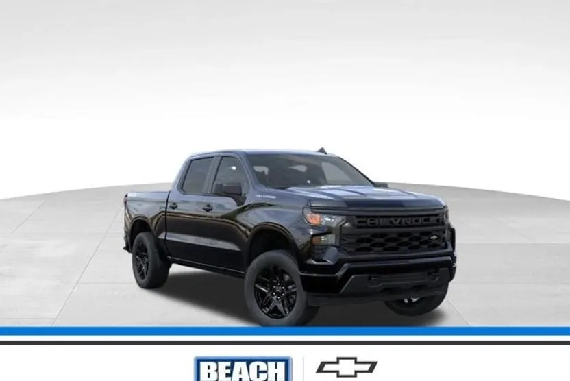 2026 Chevrolet Silverado 1500 Custom photo 1